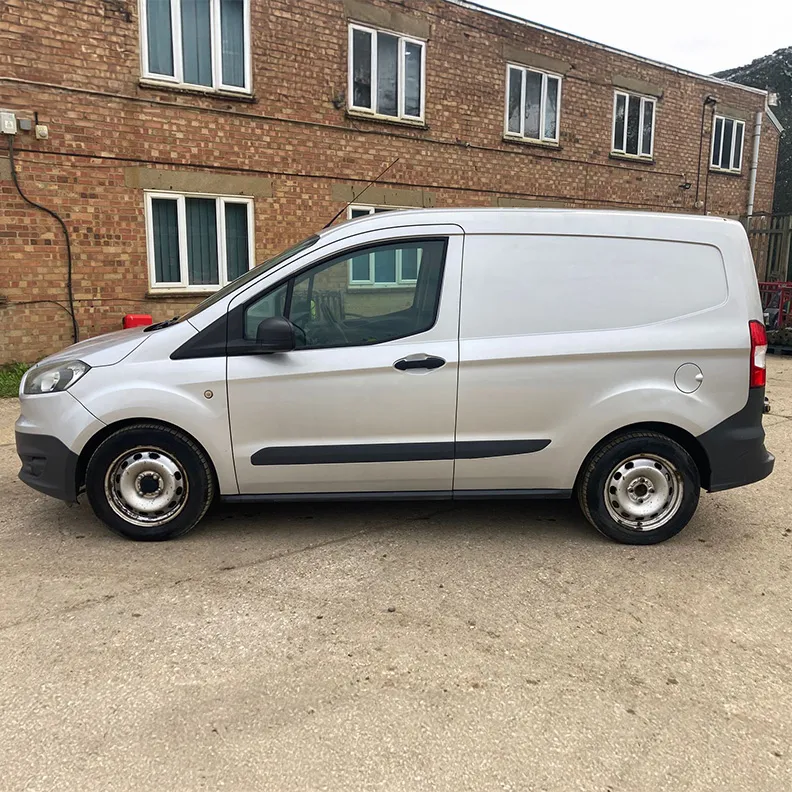 Ford Transit Courier Van 2015